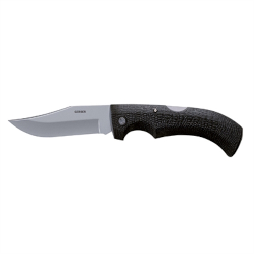 Gerber Gator kokoontaittuva veitsi terävällä terällä ja kuvioidulla kahvalla. Näkyvä kääntöpiste mekanismissa.