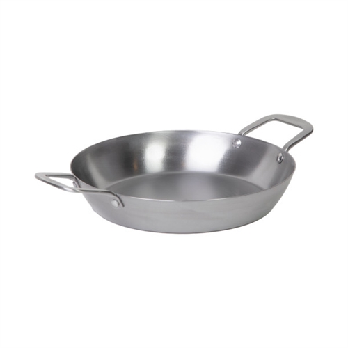 Pyöreä metallipannu, halkaisijaltaan 30 cm, kaksi kahvaa ja leveä, tasainen pohja suuremmille ruoille.